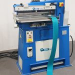 Strap cutting machine